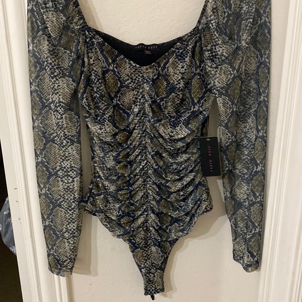 Faded rose bodysuit
